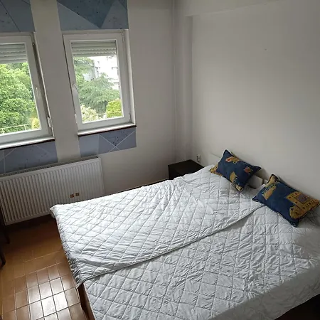 Sasha Apartment *