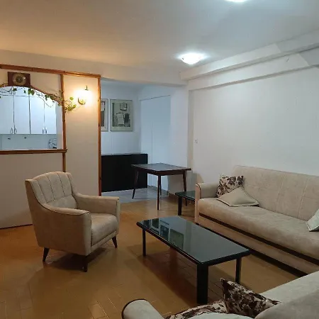 Apartamento Sasha Apartment *